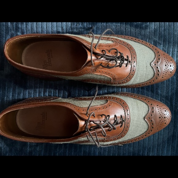 Allen Edmonds size 12 wide with shoe forms - Picture 2 of 4